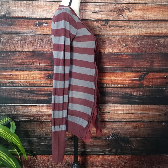 NWT BB Jeans Cardigan Sweater Size Medium Open Ruffle Front Lightweight Striped - Picture 3 of 11